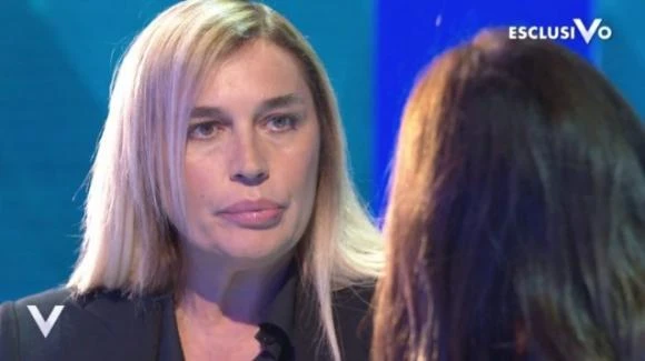 Verissimo, Lory Del Santo demolisce Benedetta Mazza: "Una pedina, chi la manovra al Grande Fratello Vip"