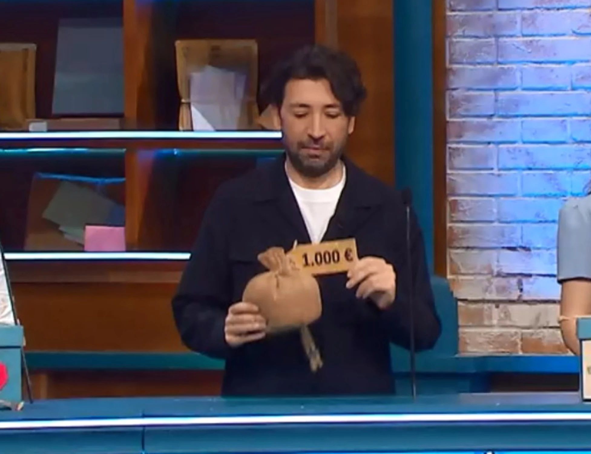 Affari Tuoi, "Herbert mi hai spiazzato": De Martino senza parole