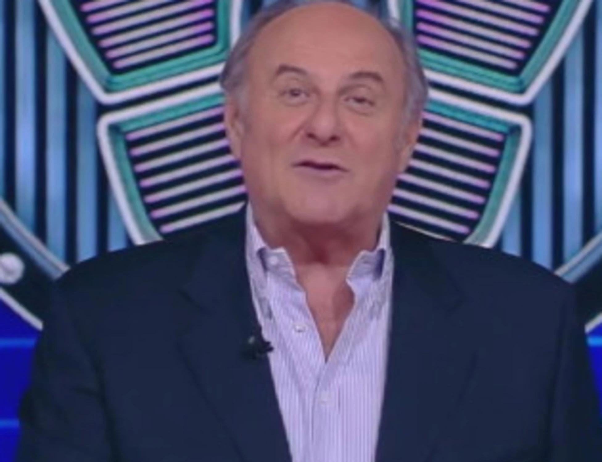 Gerry Scotti come Arbore: un pesantissimo precedente