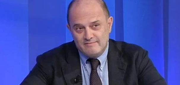 Franco Bechis e la mangiatoia giallorossa: "Tavoli? No, il Pd si è già seduto col M5s". I giochi sporchi