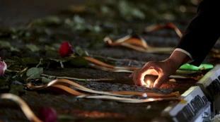 Fosse Ardeatine, Giorgia Meloni contro la sinistra: "Non sono italiani?"