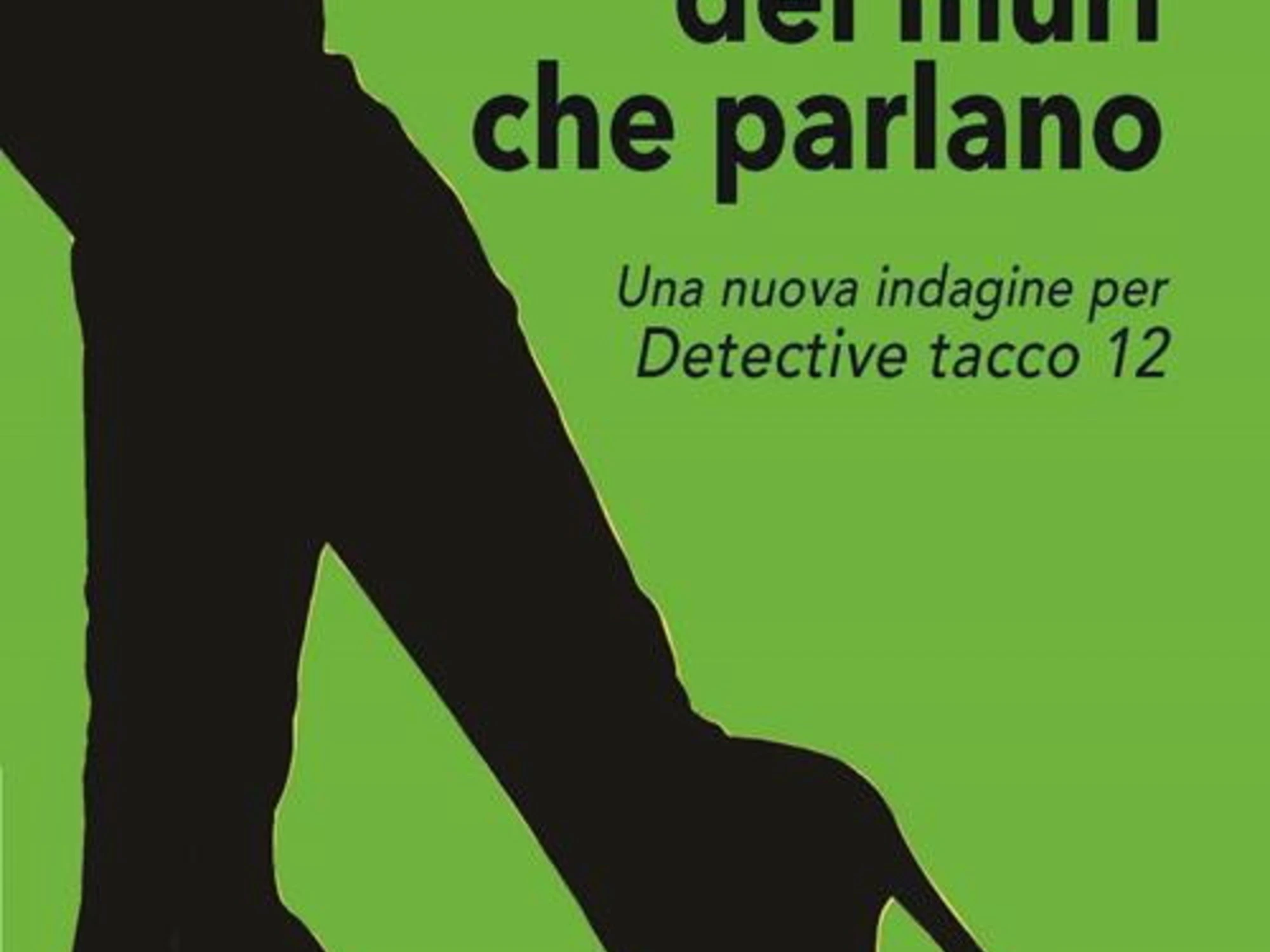 Torna la detective con tacco 12 che dialoga col crocifisso