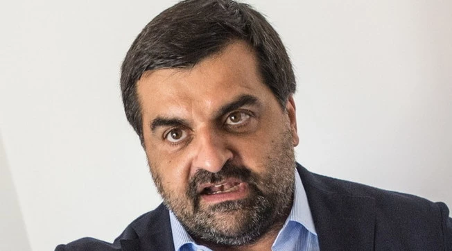 Luca Palamara, le ultime accuse: hotel di lusso, scooter e multe pagate a Capri per orientare le sentenze