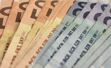 https://media.liberoquotidiano.it/vpoP3YgwMTnIyh3WIMnqRgcUNNvywcCiCd-ZlcP6jtc/width:800/quality:90/aW1hZ2VzLzIwMjYvMDkvMjEvMDQxMDQ3ODQ5LTA3NzFmYWNhLWNlMWQtNGNhNC1iM2ZjLTlmMjc3MmVkMWVlNi5qcGc.webp