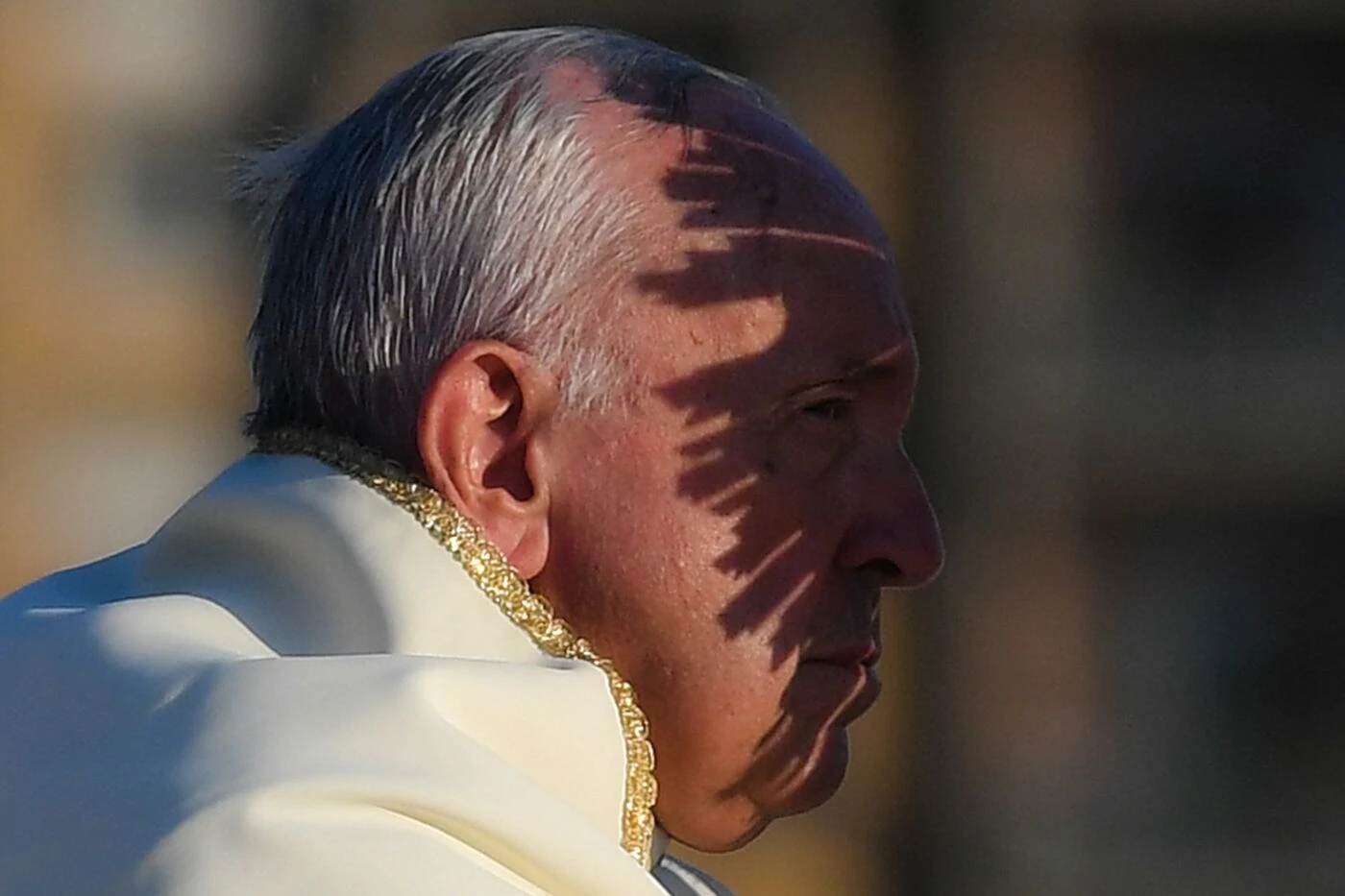 Vaticano, rivoluzione di Papa Francesco: terremoto- soldi, blitz allo Ior