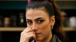 Grande Fratello Vip, "altro che ragazzino". Giulia Salemi, la confessione intimissima su Pretelli: "Quando ne vale la pena..."