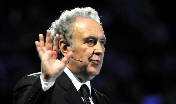 Antonio Padellaro replica a Michele Santoro: "La bolla già si sgonfia"