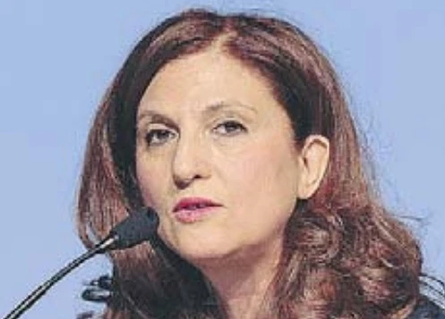 Bankitalia, Maria Antonietta Antonicelli: la super-dirigente senza laurea, come Valeria Fedeli