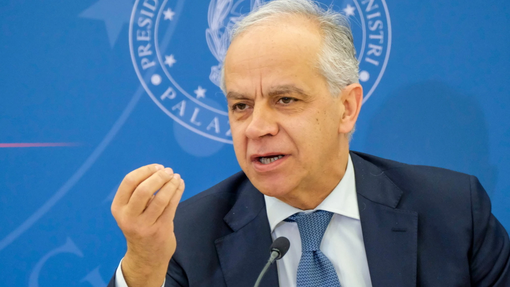 Dopo le violenze di Torino, serve una stretta per fermare gli antagonisti?