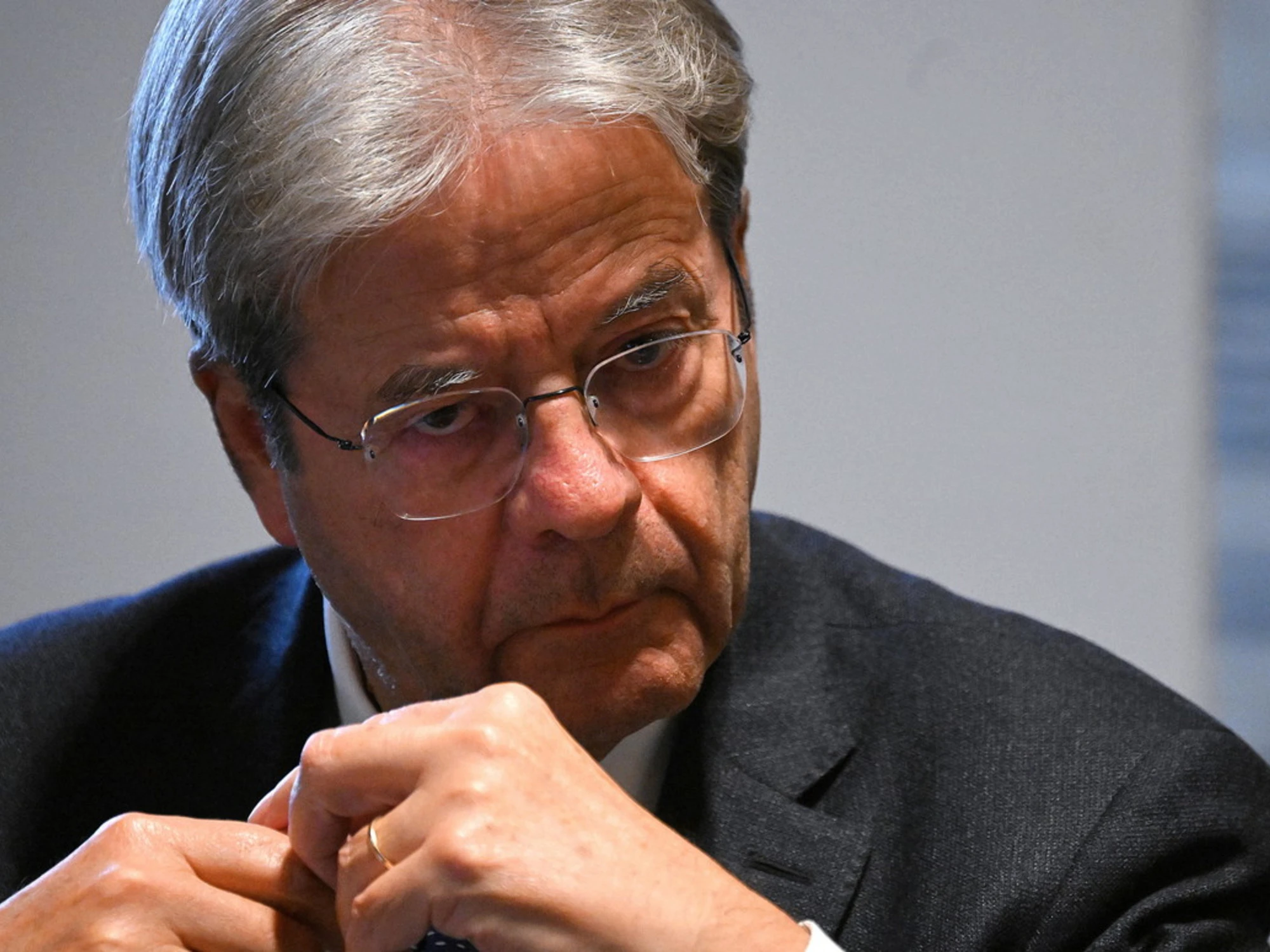 Paolo Gentiloni stronca Elly Schlein: "Pd? Stavo meglio prima. Si può combattere o aspettare che passi"