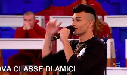 Amici, il clamoroso abbandono di Devil A: lascia Sanremo Giovani per Maria De Filippi
