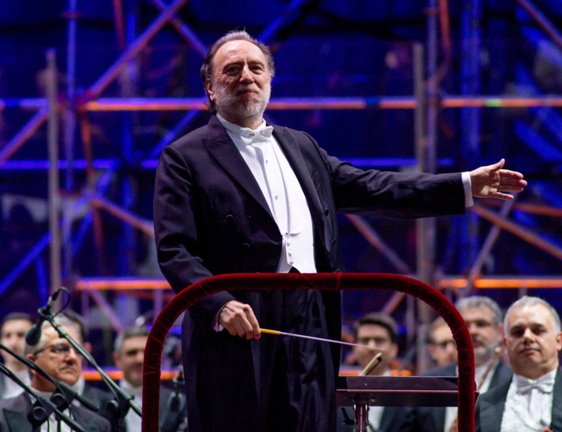 Alla Scala va in scena la stroncatura preventiva di Nabucco e Chailly