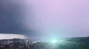 Odessa, la rappresaglia russa: bombardato il porto con missili e droni marini
