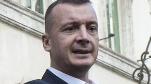 Rocco Casalino, "amore stai tranquillo". Lo sconcertante retroscena su Conte e il suo portavoce: in che mani è il premier
