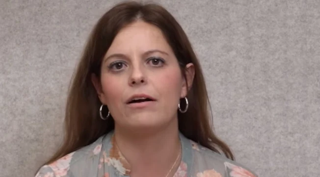 Ilaria Salis, "Vipera" e il manganello: smentisce la versione di suo padre Roberto