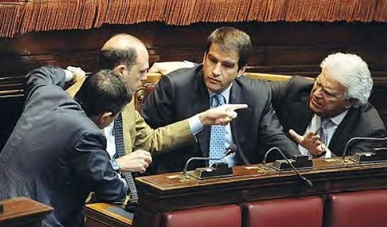 Fitto, Gelmini, Carfagna, Rotondi, tutti i "no" ad Alfano per la poltrona di Brunetta