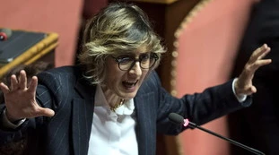 Open Arms, il cavillo di Giulia Bongiorno per salvare Matteo Salvini: "Non ha agito da solo, ma con l'intero governo"