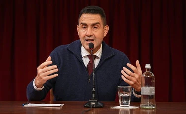Roberto Vannacci a valanga: "Afd e Gergiev, la mostruosa ipocrisia della sinistra"
