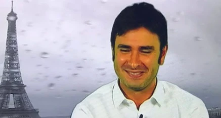 Alessandro Di Battista si copre di ridicolo da Lucia Annunziata: "Tranquilla, non l'ho fatto"
