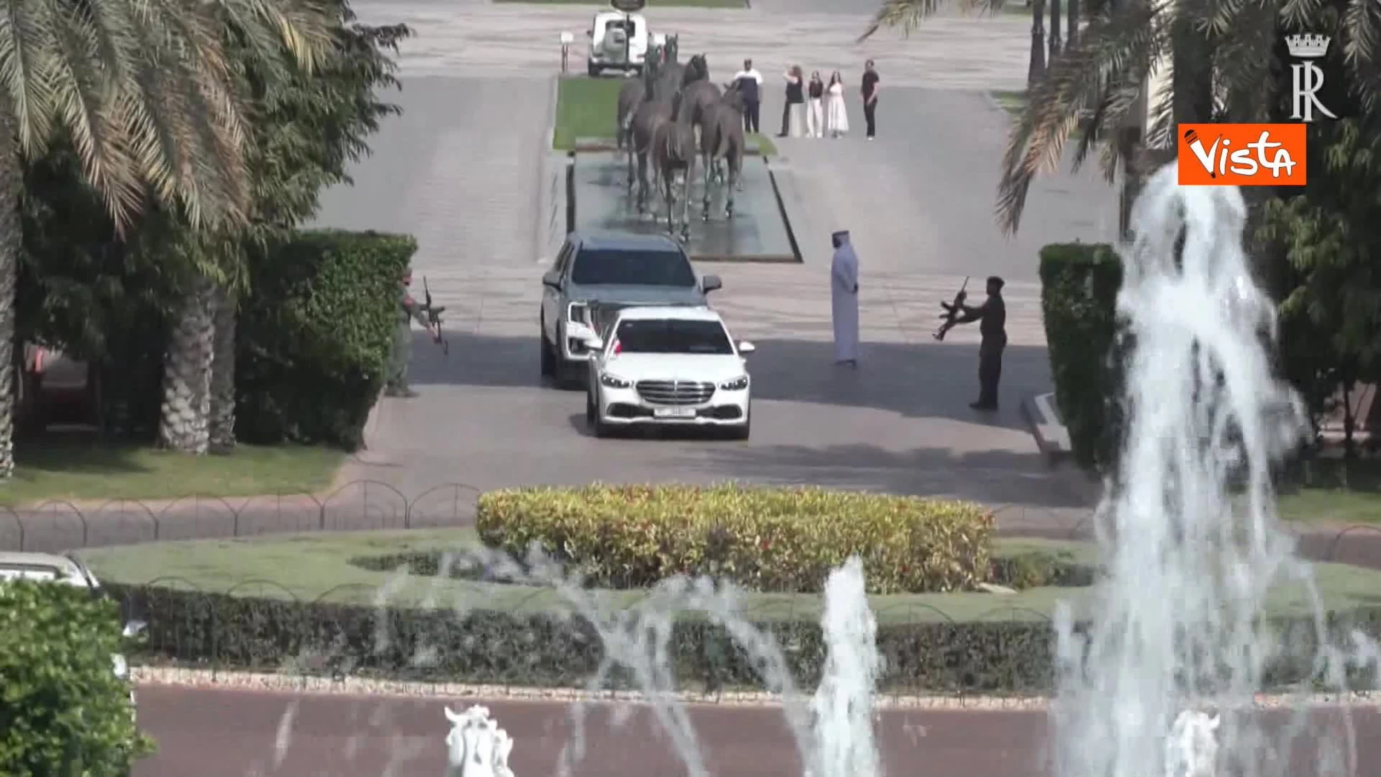 Il Presidente Mattarella incontra il Sovrano di Dubai