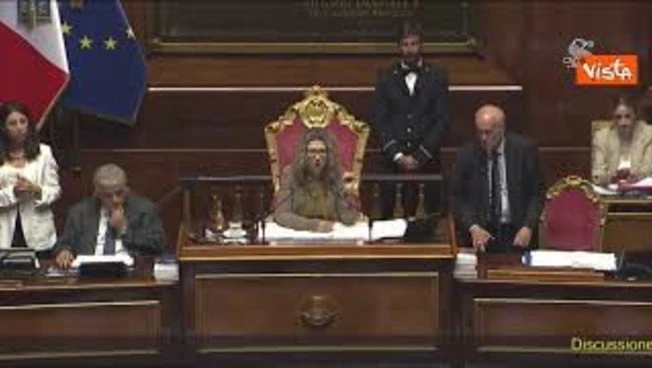 Ok alla fiducia sul Decreto casa al Senato con 106 sì, 112 no e 2 astenuti. Il testo è legge