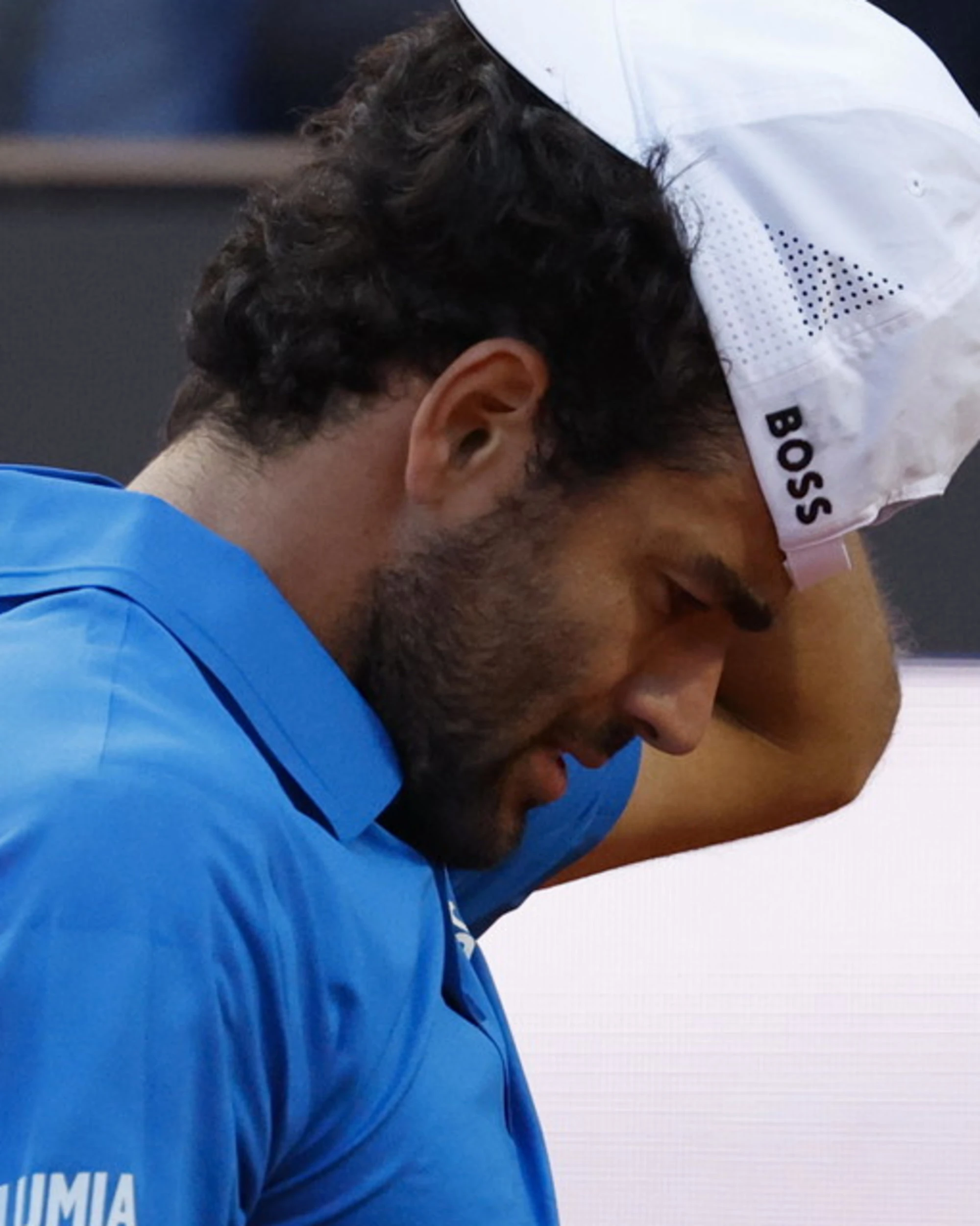 Berrettini, ritiro in lacrime: "Non me lo merito"