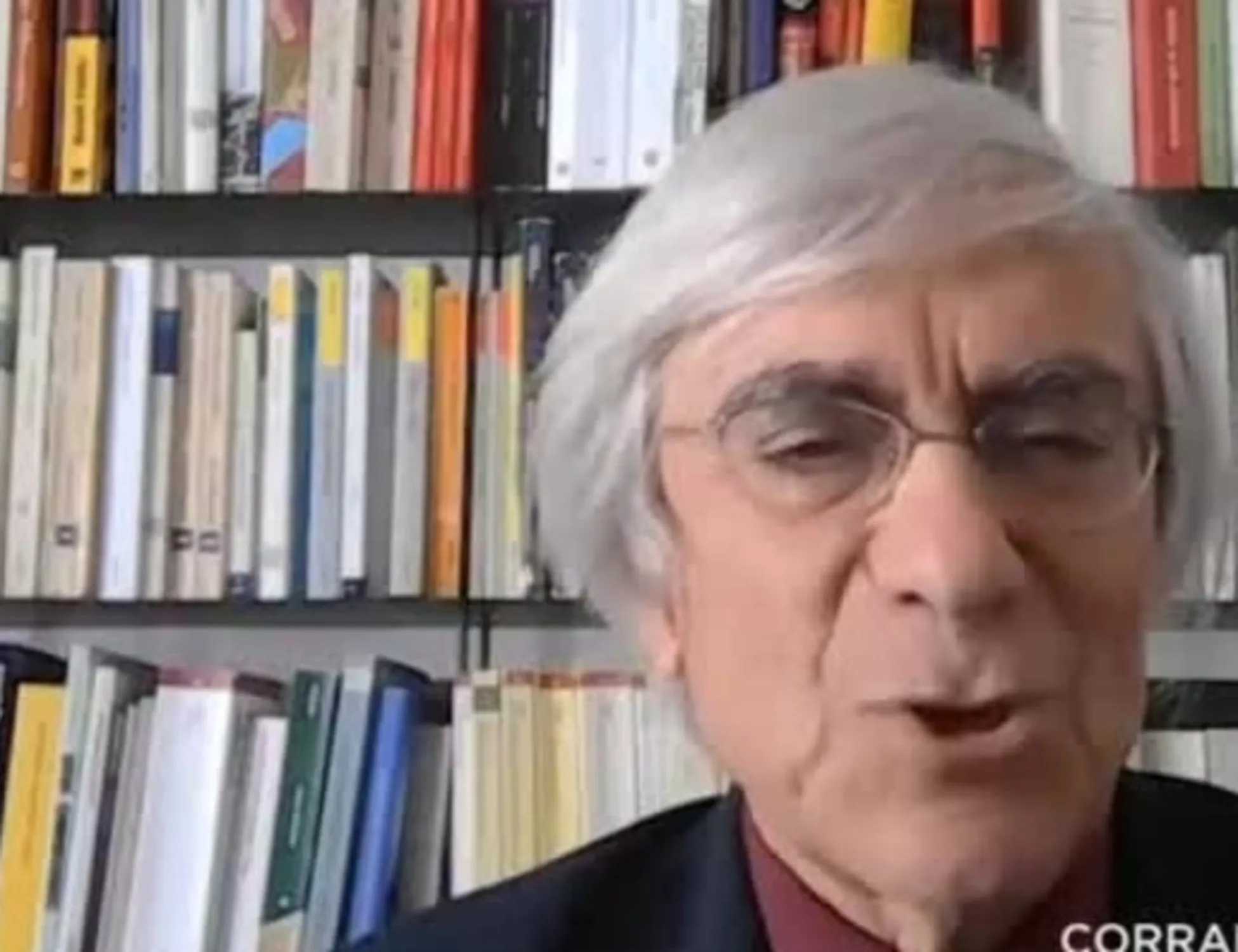 Leggi l'articolo: "Cosa ride?". Parenzo provoca D'Orsi e lui sbotta: volano stracci in diretta <span style="color: rgb(153, 0, 0);">Video</span>