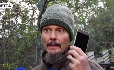 Famiglia nel bosco, il papà rompe il silenzio: "Mi resta una sola cosa da fare"