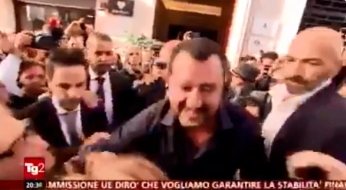 Matteo Salvini, il tweet con cui demolisce Giuseppe Conte durante la cena con Jean-Claude Juncker