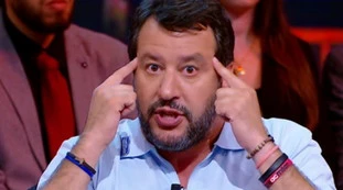 Dpcm, Matteo Salvini su Giuseppe Conte: "60 secondi di telefonata alle 21.31", preso in giro prima della diretta tv