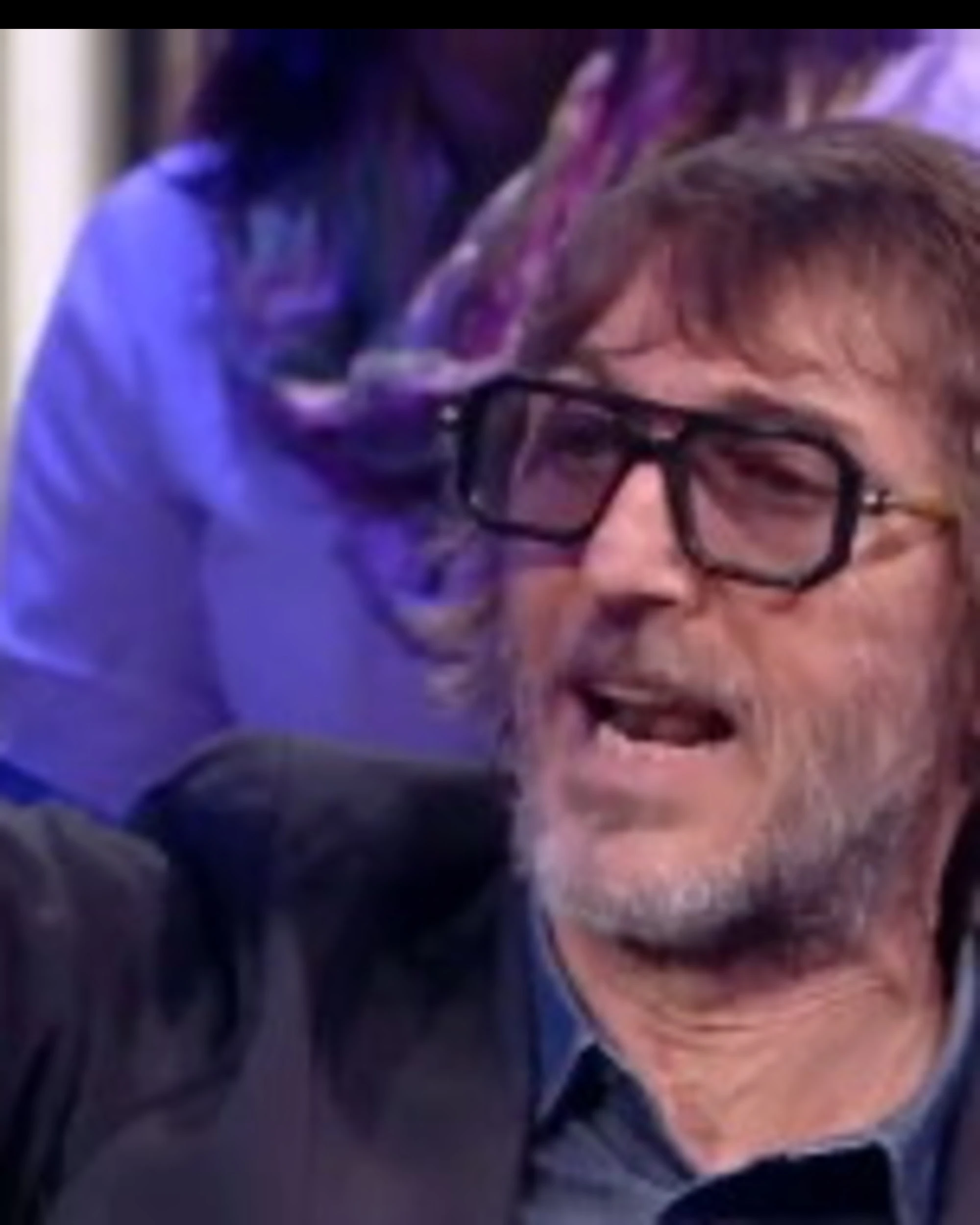 Dritto e Rovescio, Cruciani smaschera il pro-Pal: "Condannate sì o no?"