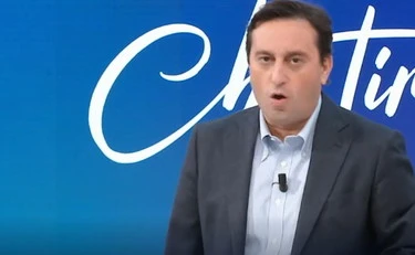 Parenzo contro Meloni e i centri migranti in Albania: "Parecchi gatti"