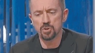 Non è l'Arena, contratto sospeso ad Andrea Scanzi dopo il siluro di Massimo Giletti? Ecco cosa c'è dietro: clamoroso a La7