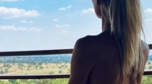 Ilary Blasi, l'ira dello zio: "Vi mostro una foto", Totti massacrato