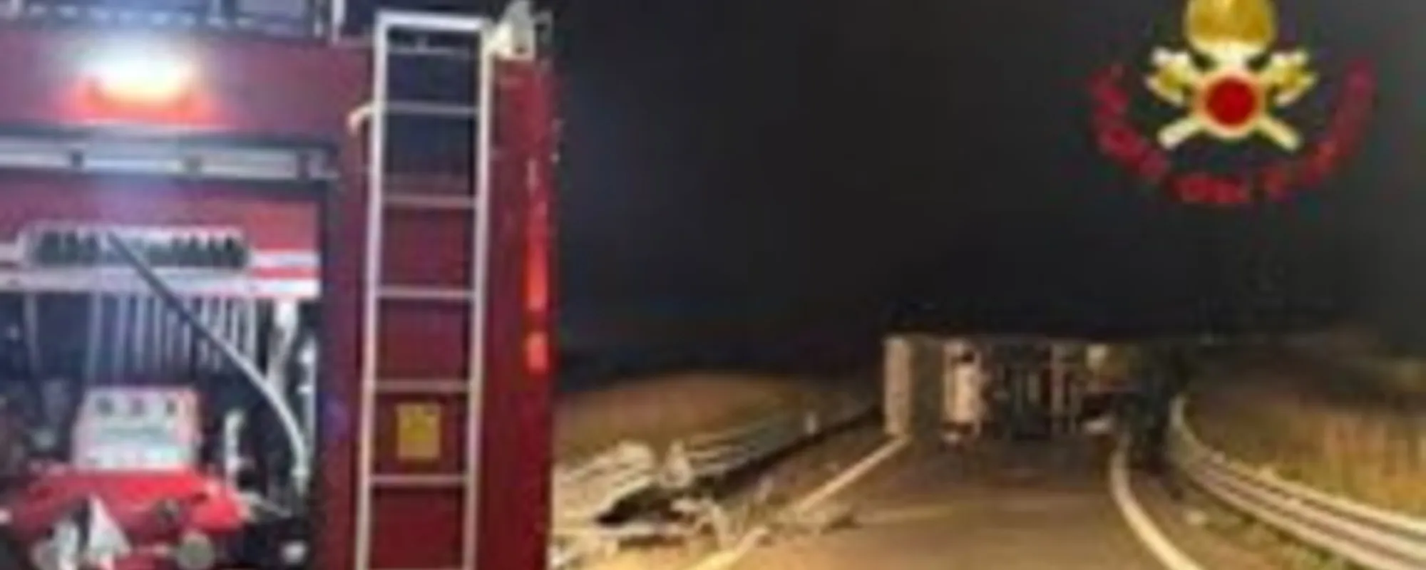 Fuga dall'alt, schianto e tragedia: morto 16enne, alla guida un altro minorenne. Di chi era l'auto?