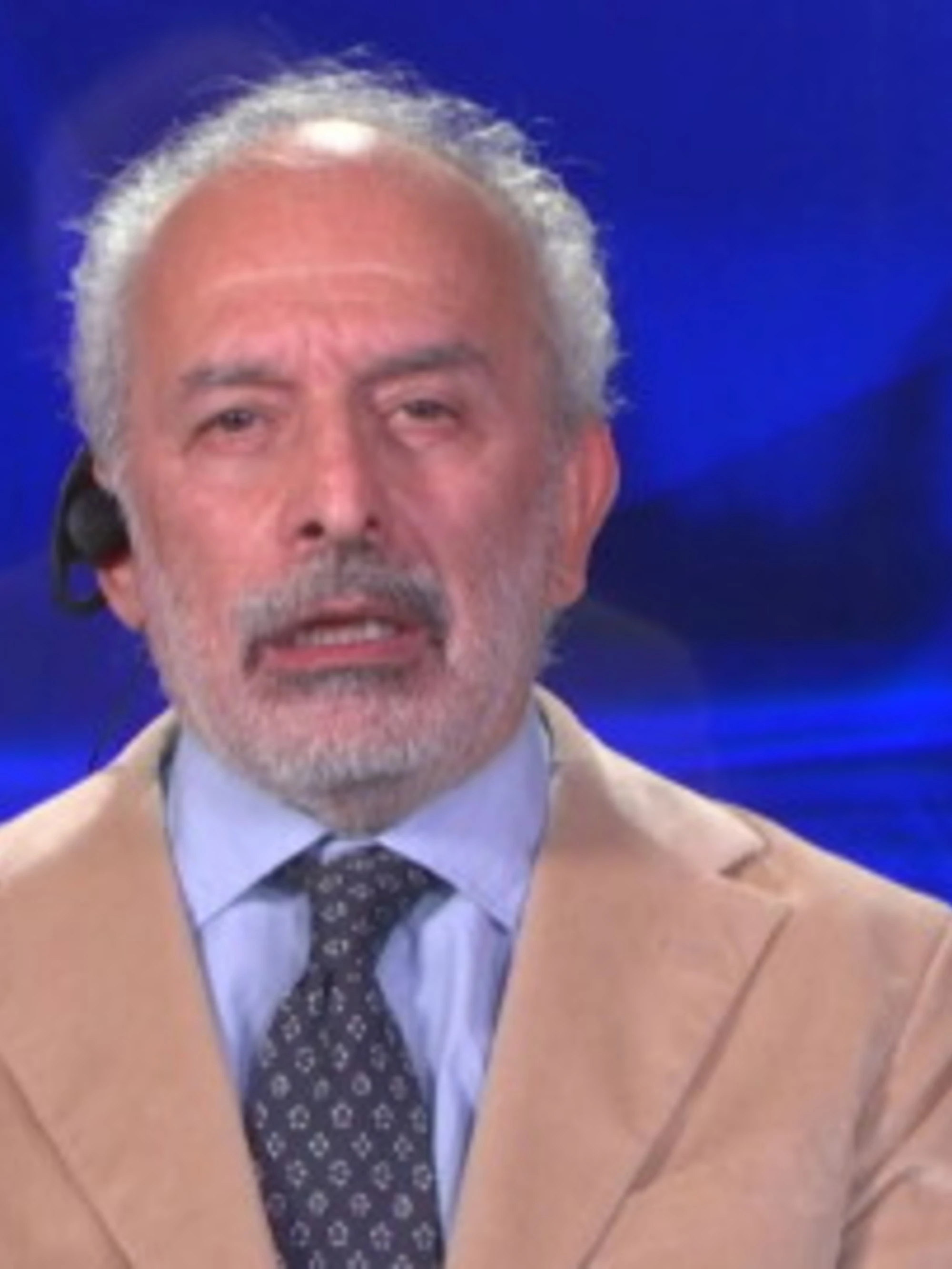 Gad Lerner insulta Giorgia Meloni: "Fascistella si può dire?"