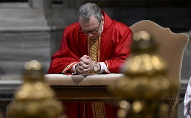 Conclave, l'enigmatica frase del cardinale Gugerotti: "Sì, serve tanta acqua"