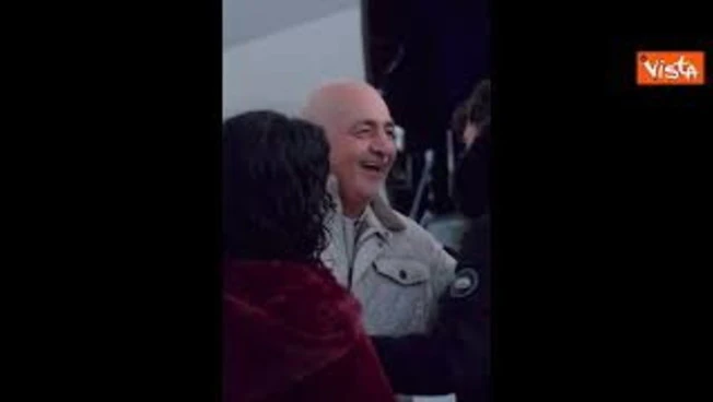 Trentini e Burlò rientrati in Italia. L'abbraccio con le famiglie