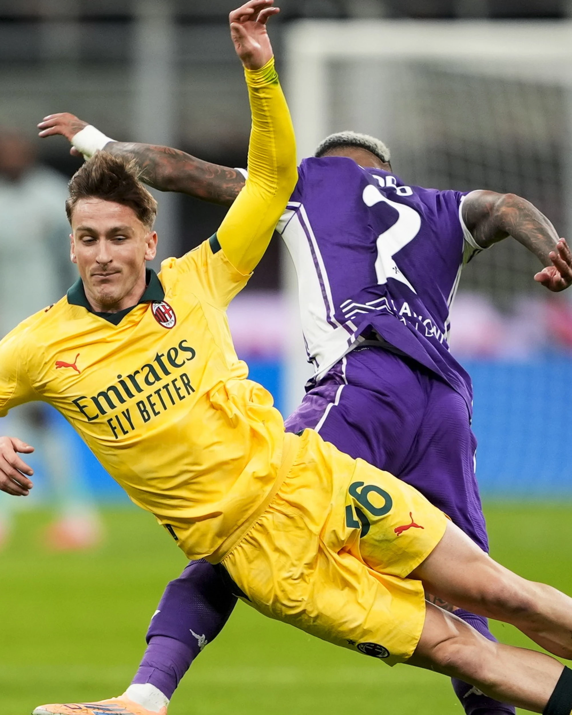 Serie A, il Milan in vetta alla classifica: battuta in rimonta la Fiorentina 