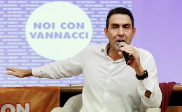 Sondaggi, il precedente che spaventa Vannacci: che fine rischia di fare