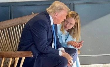 Giorgia Meloni e la foto con Trump, FdI: "Un segnale chiaro"