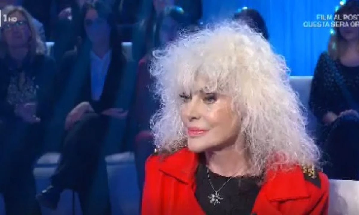 Domenica In, Donatella Rettore e la domanda sui figli di Mara Venier: turbamento in diretta