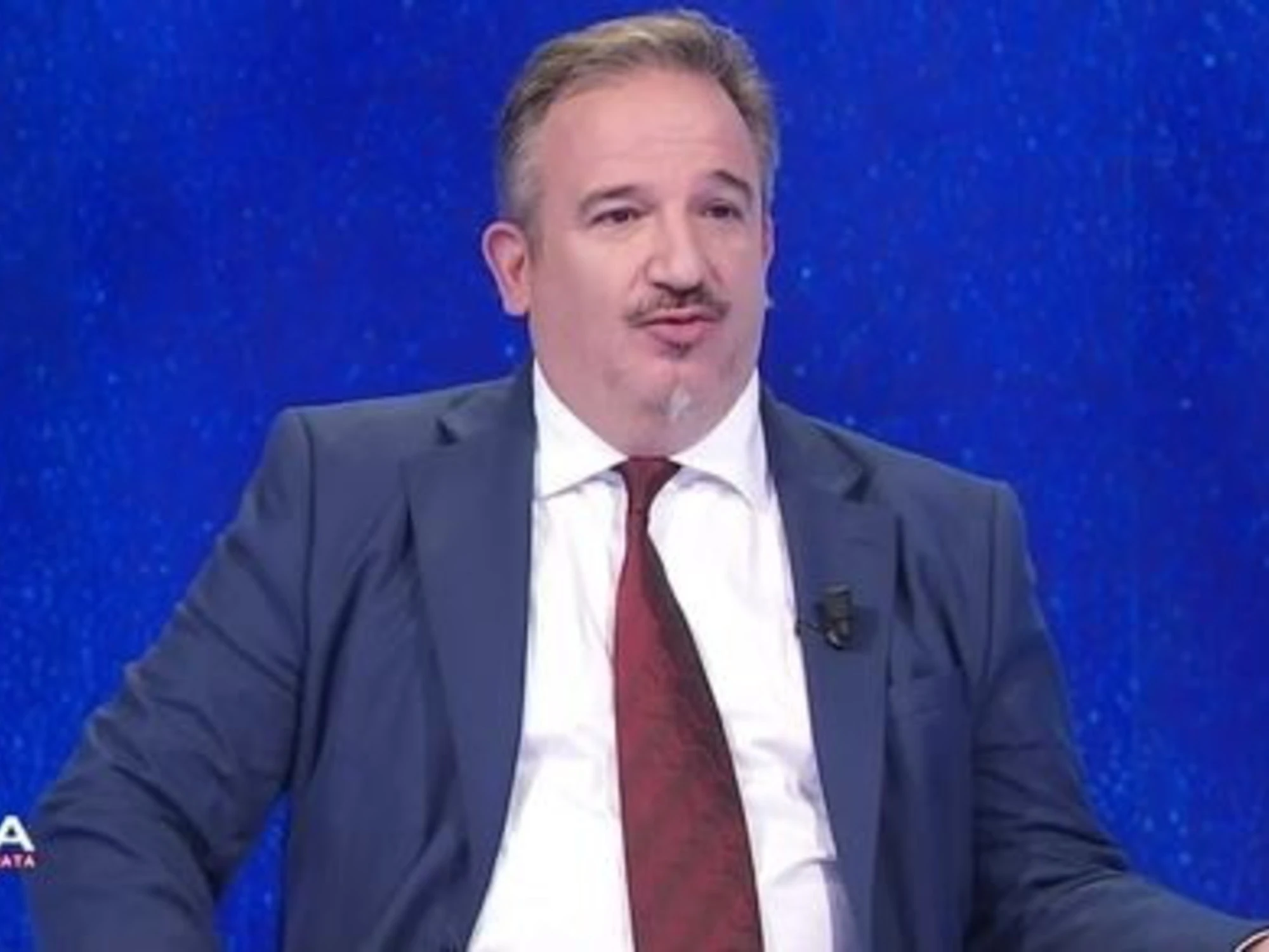 Pina Picierno, il siluro di Telese: "Lascia il Pd per la poltrona"