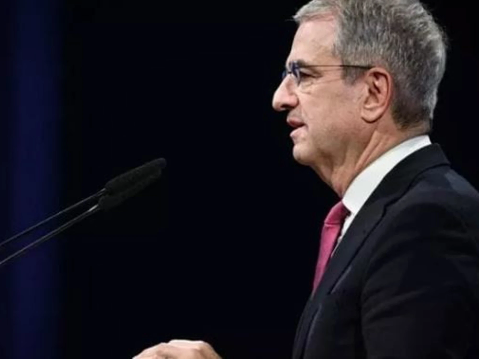 Nestlé e il Ceo Licenziato per la relazione con la collega, l'avvocato Vanni Marco Ribechi: "Cosa accade in Italia"