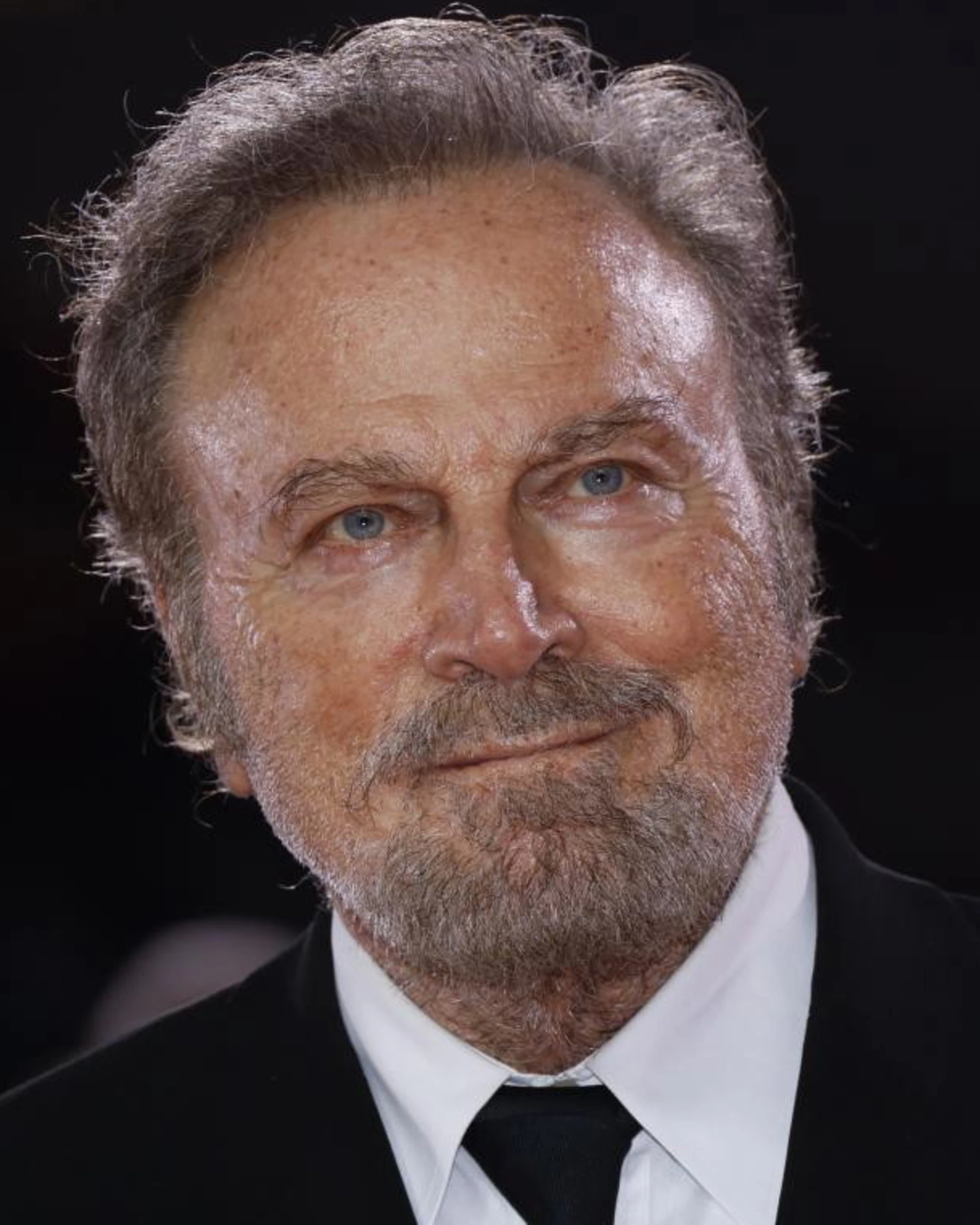 Franco Nero, "non faccio parte del giro giusto": stoccata al "circoletto" rosso