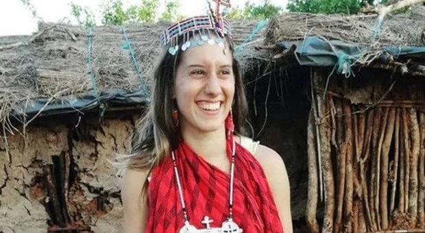 "Silvia Romano viva fino a Natale". La testimonianza: poi ceduta a una altra banda