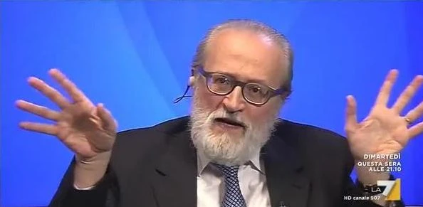 Paolo Becchi smaschera Luigi Di Maio: "I gilet gialli? Cosa c'è dietro". Il complotto anti-Salvini