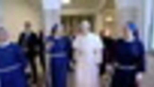 Papa Leo XIV visita l'ospedale psichiatrico "De la Croix" a Beirut