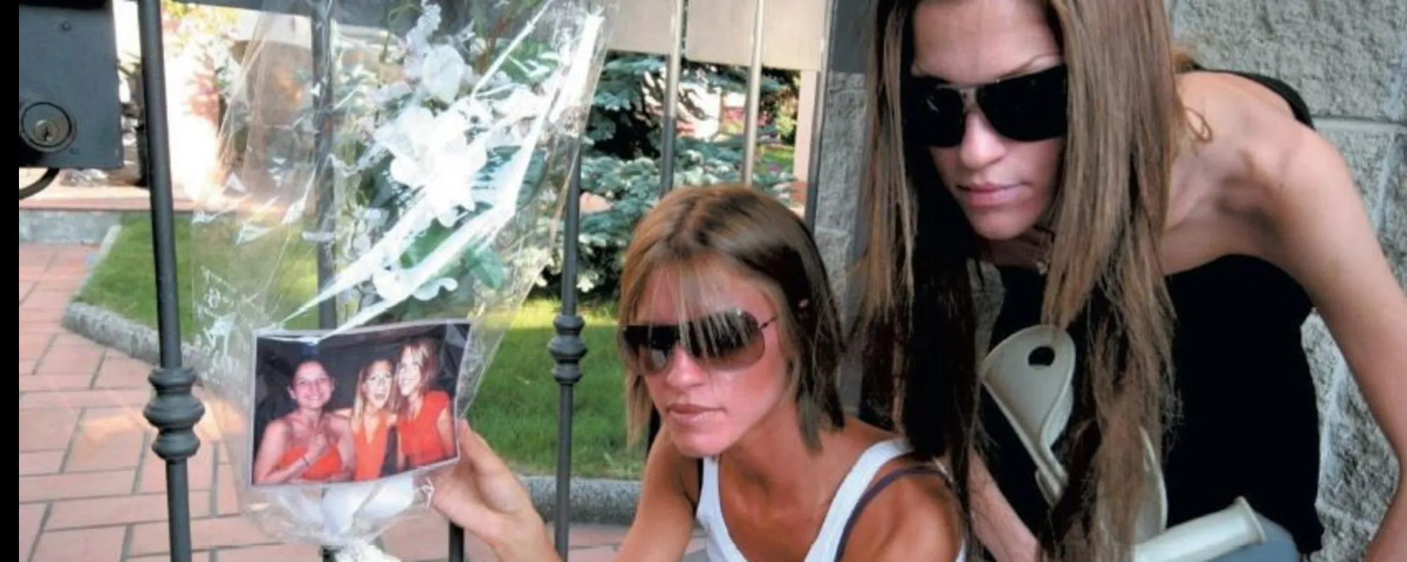 Garlasco, ecco il dossier con i sospetti sulle gemelle Cappa