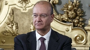 Giuseppe Valditara linciato perché ministro: la violenza della sinistra